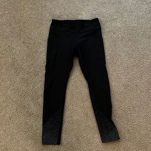 Lululemon scalloped bottom leggings